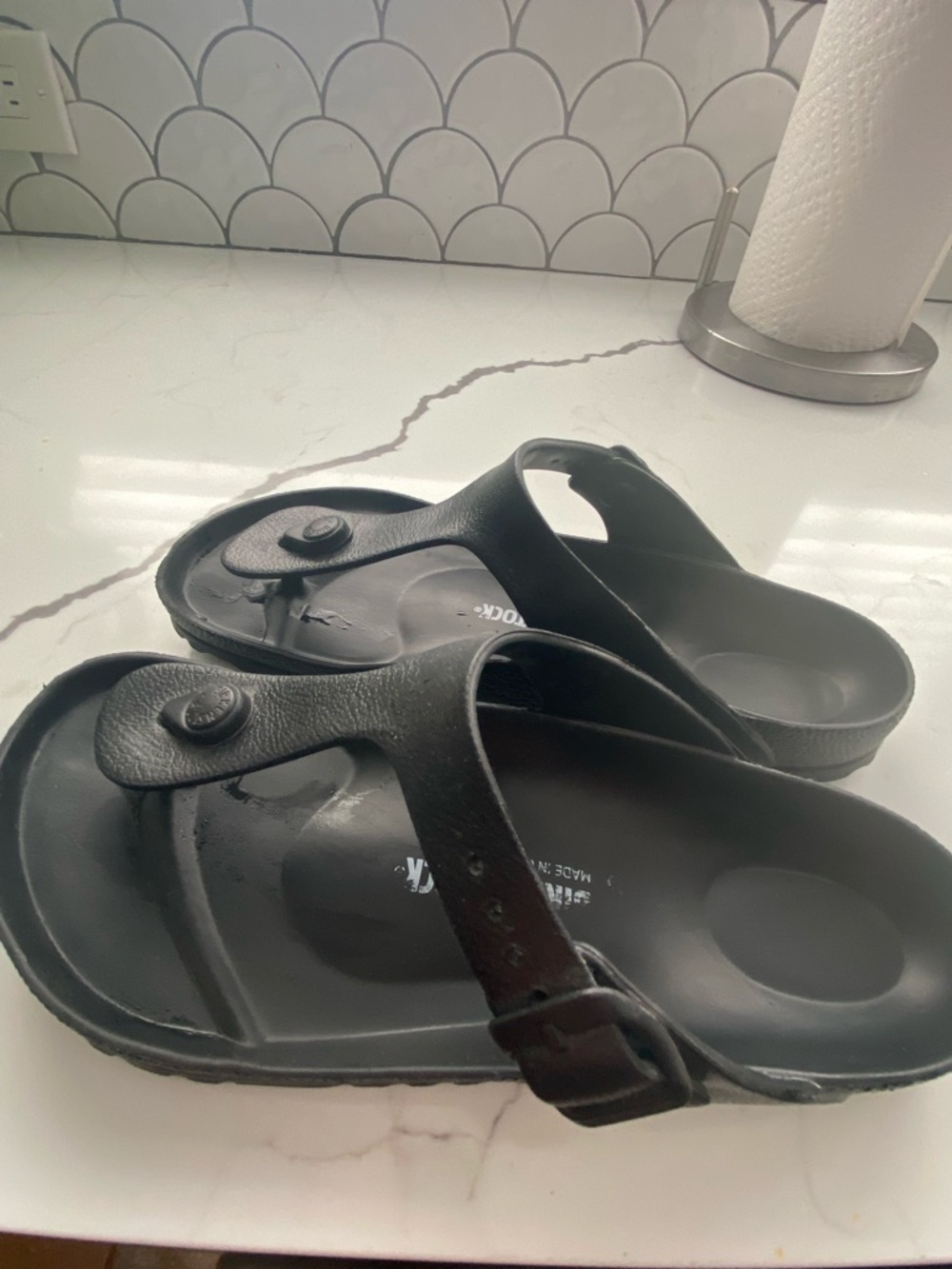 Birkenstock Gizeh EVA sandals. - Picture 3 of 7